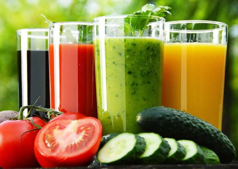 nước trái cây và rau quả là thực phẩm lành mạnh giúp trẻ hóa làn da